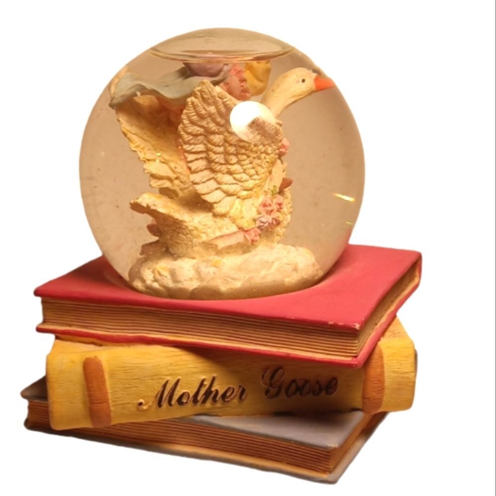 Mother Goose Snow Globe Music Box plays Twinkle twinkle Little Star